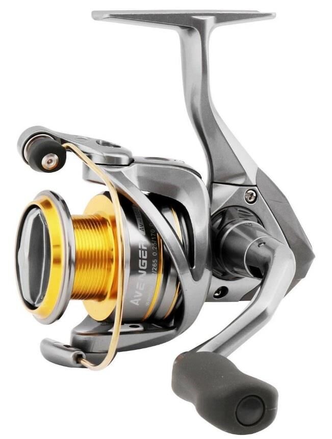 Okuma Avenger Av-3000 6+1BB