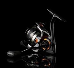 Savage Gear SG6 3000 FD 8+1BB Olta Makinesi